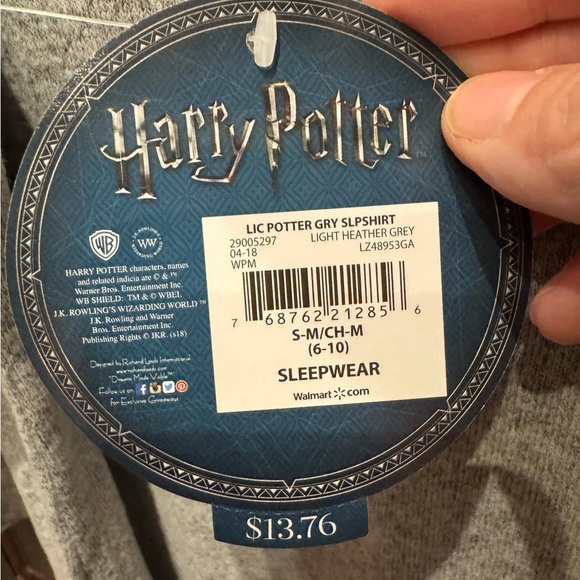 Warner Bros. Howard’s Harry Potter  night gown SMALL - Picture 5 of 5